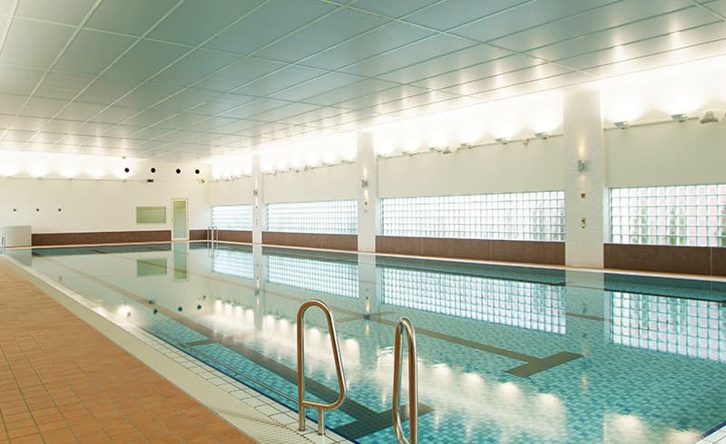 プールエリア利用（お風呂・サウナ有） 画像1