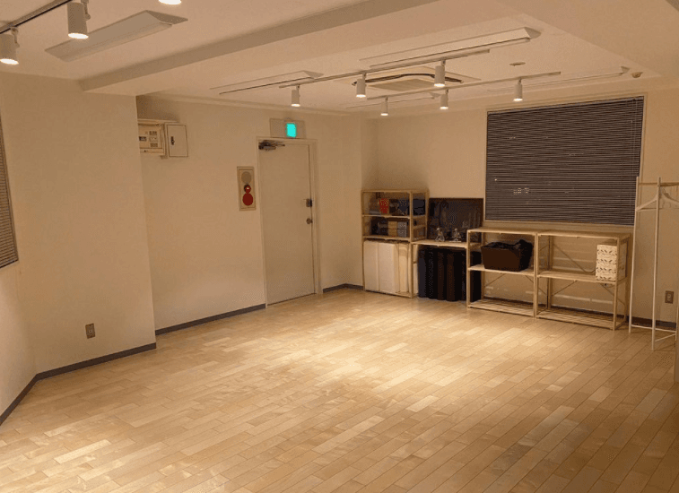 anandah yoga studio 画像2