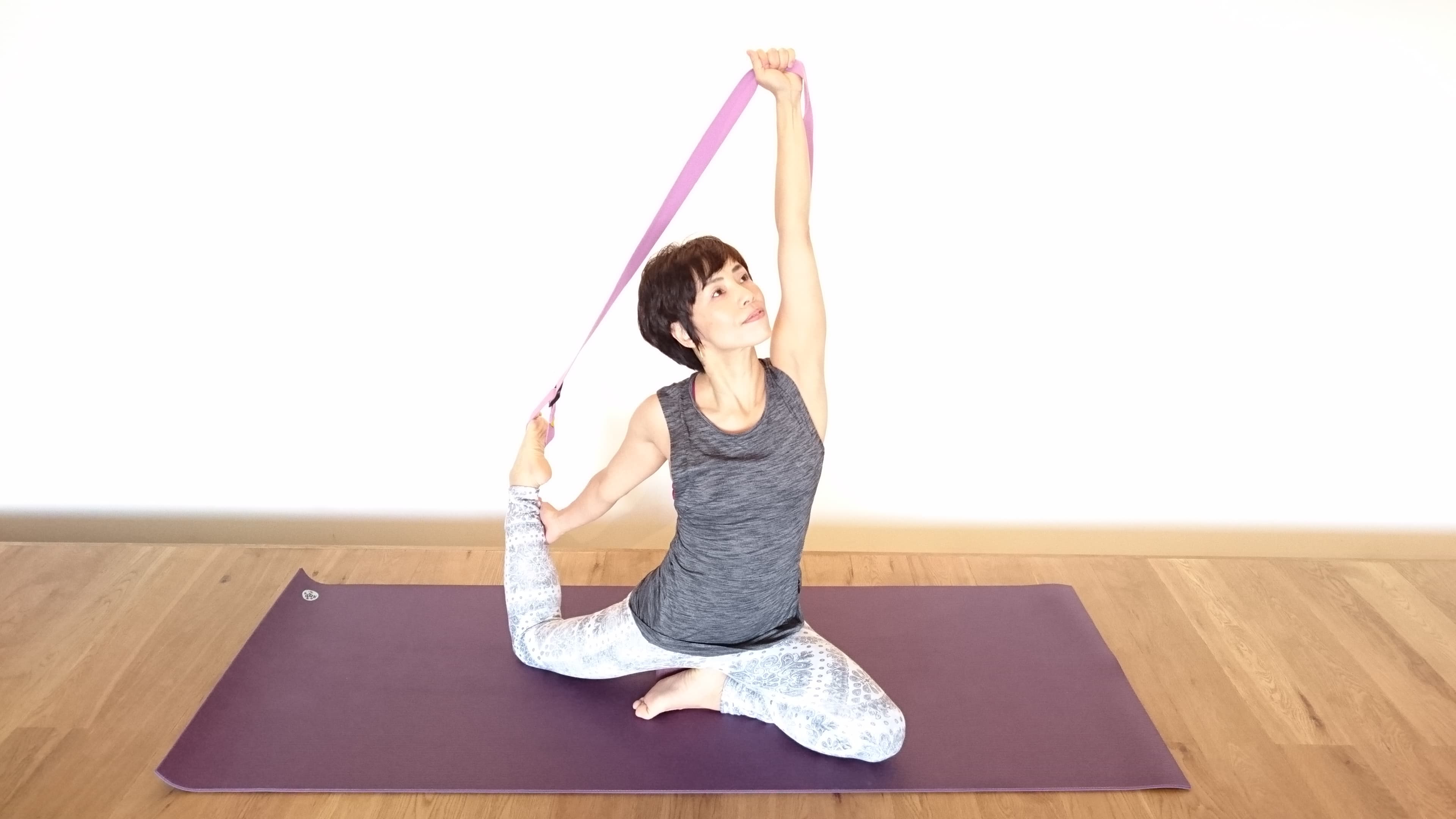 プラティ セラビューテックヨガ 画像1