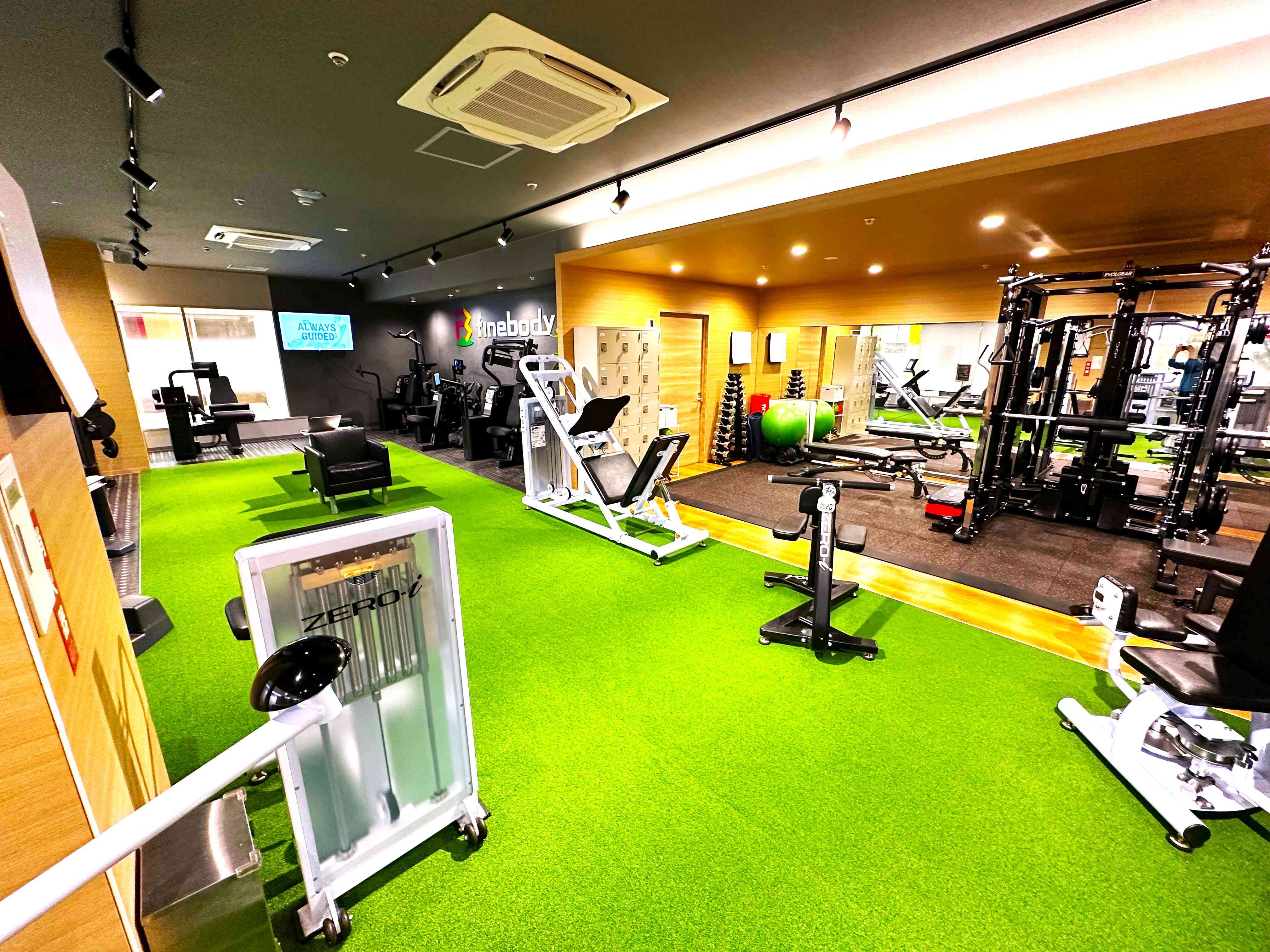 ストレッチ＆パーソナル＆AI トレーニングジム　 FINE BODY　 ファインボディ本厚木 画像1