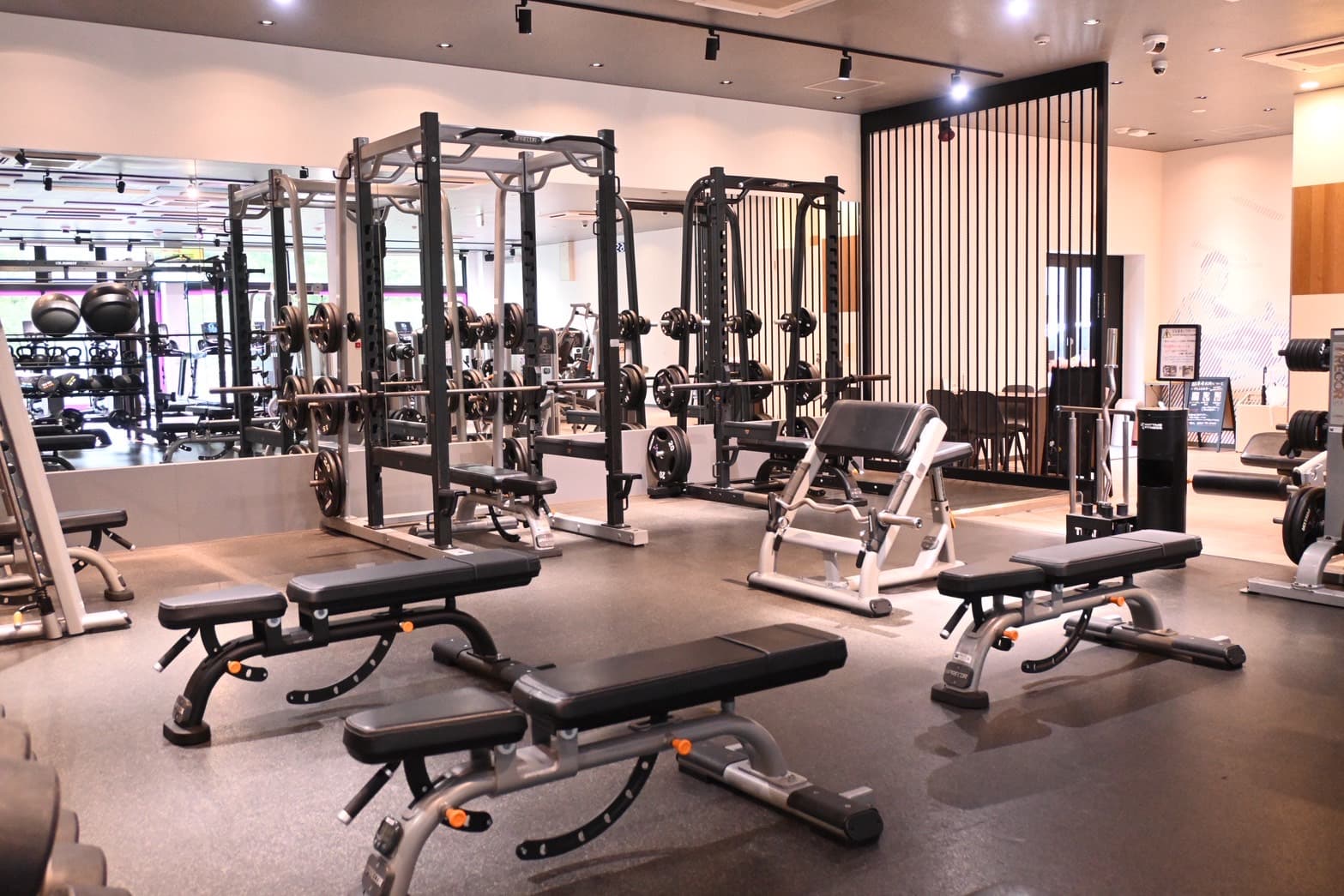 エニタイムフィットネス パセオ野間大池店 画像1