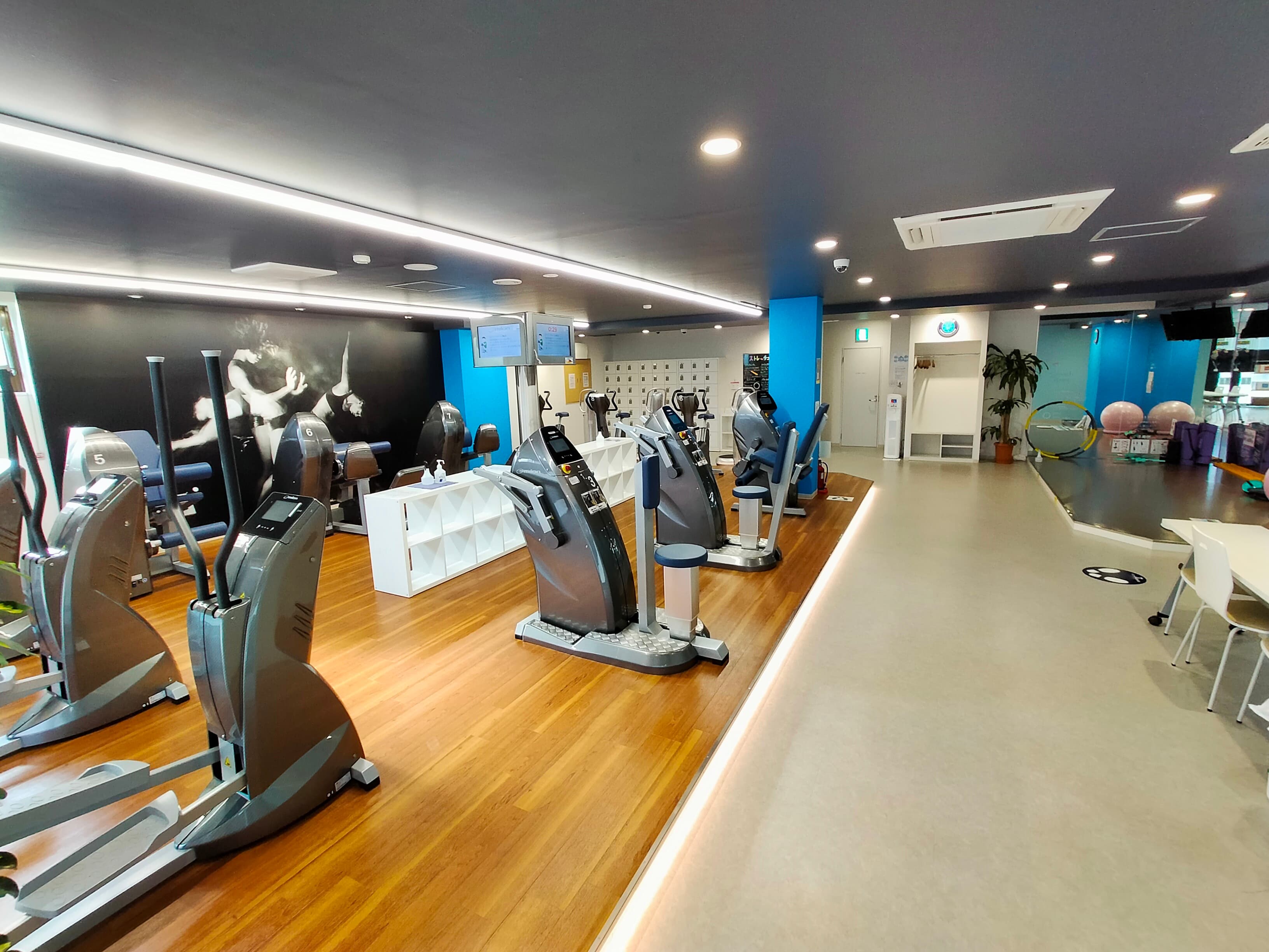 サーフィック鶴瀬店 画像2