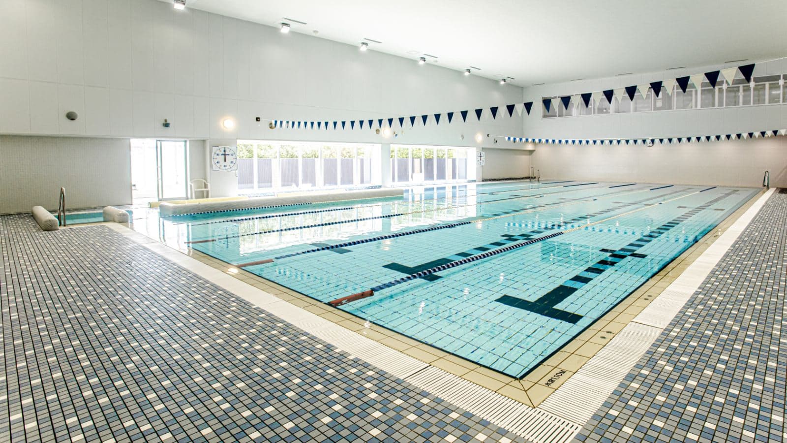 プールエリア利用 120分（お風呂・サウナ有） 画像1