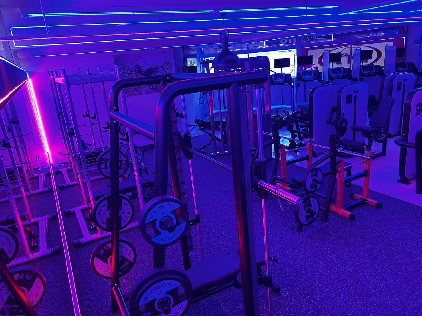 ATTivoGYM（アッティーボジム）仙台黒松店 画像1