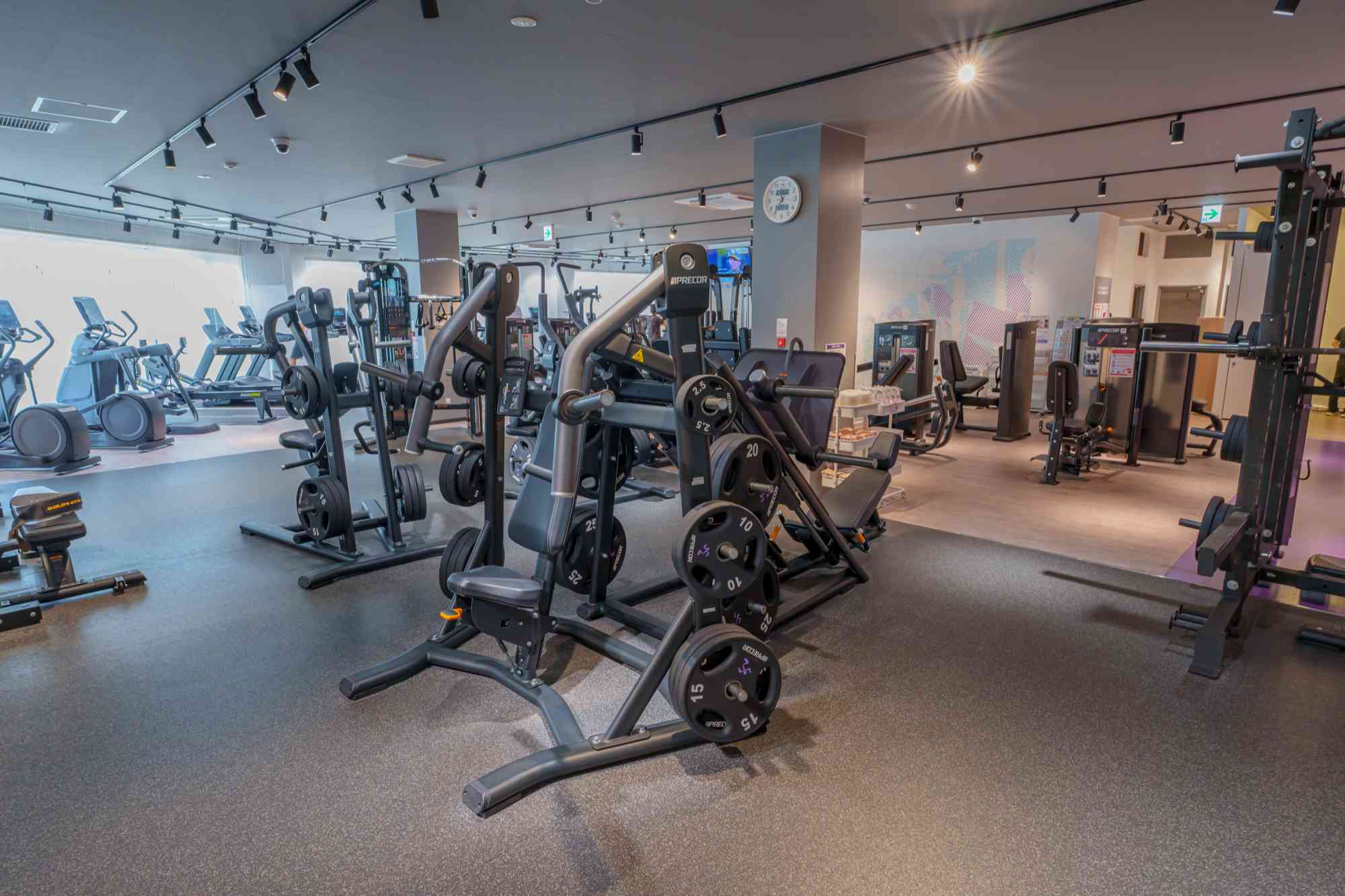 エニタイムフィットネス 京都下鳥羽店 画像1