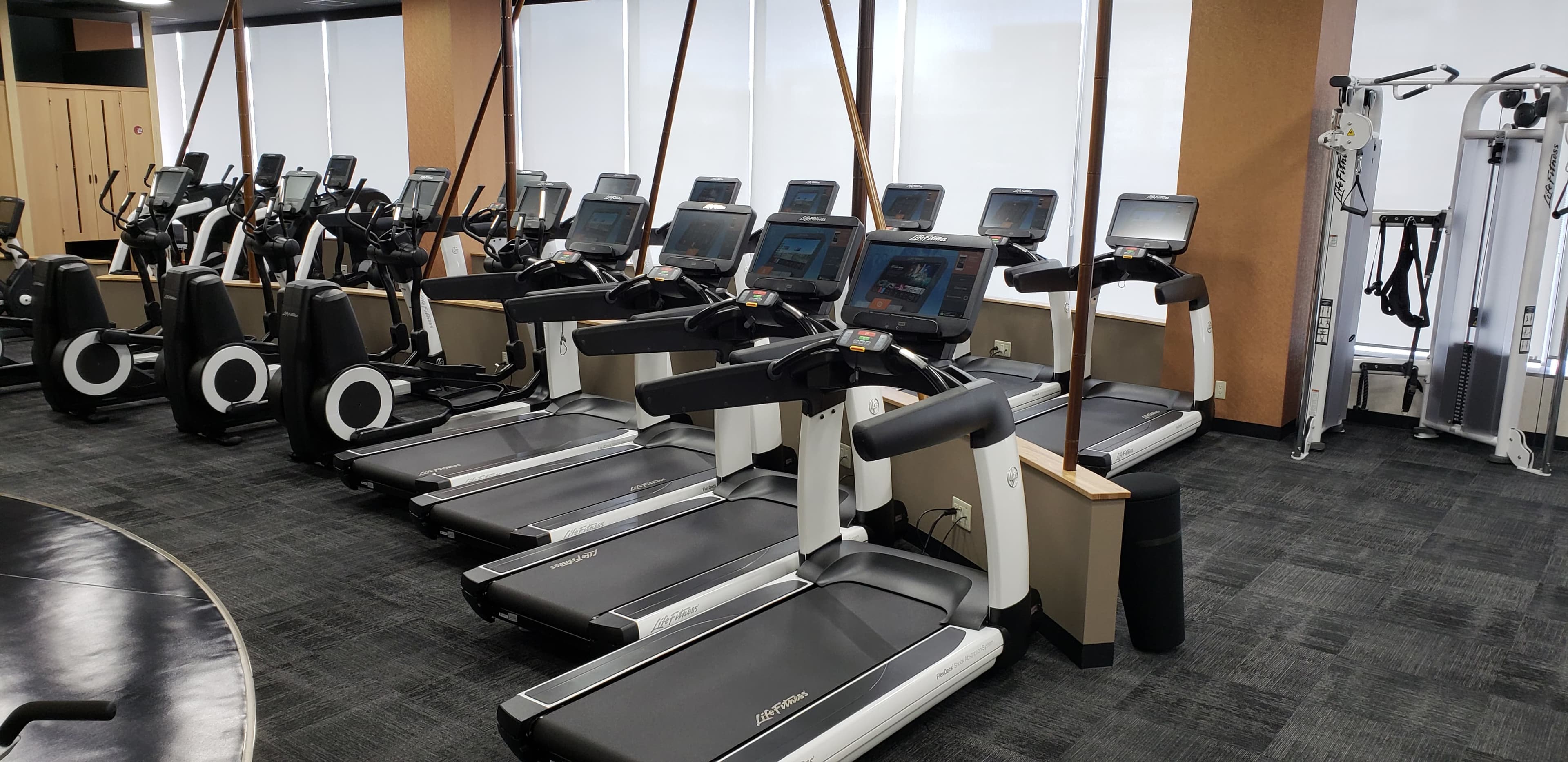 フィットネスクラブ&サウナ スパ ルネサンス上大岡 画像1