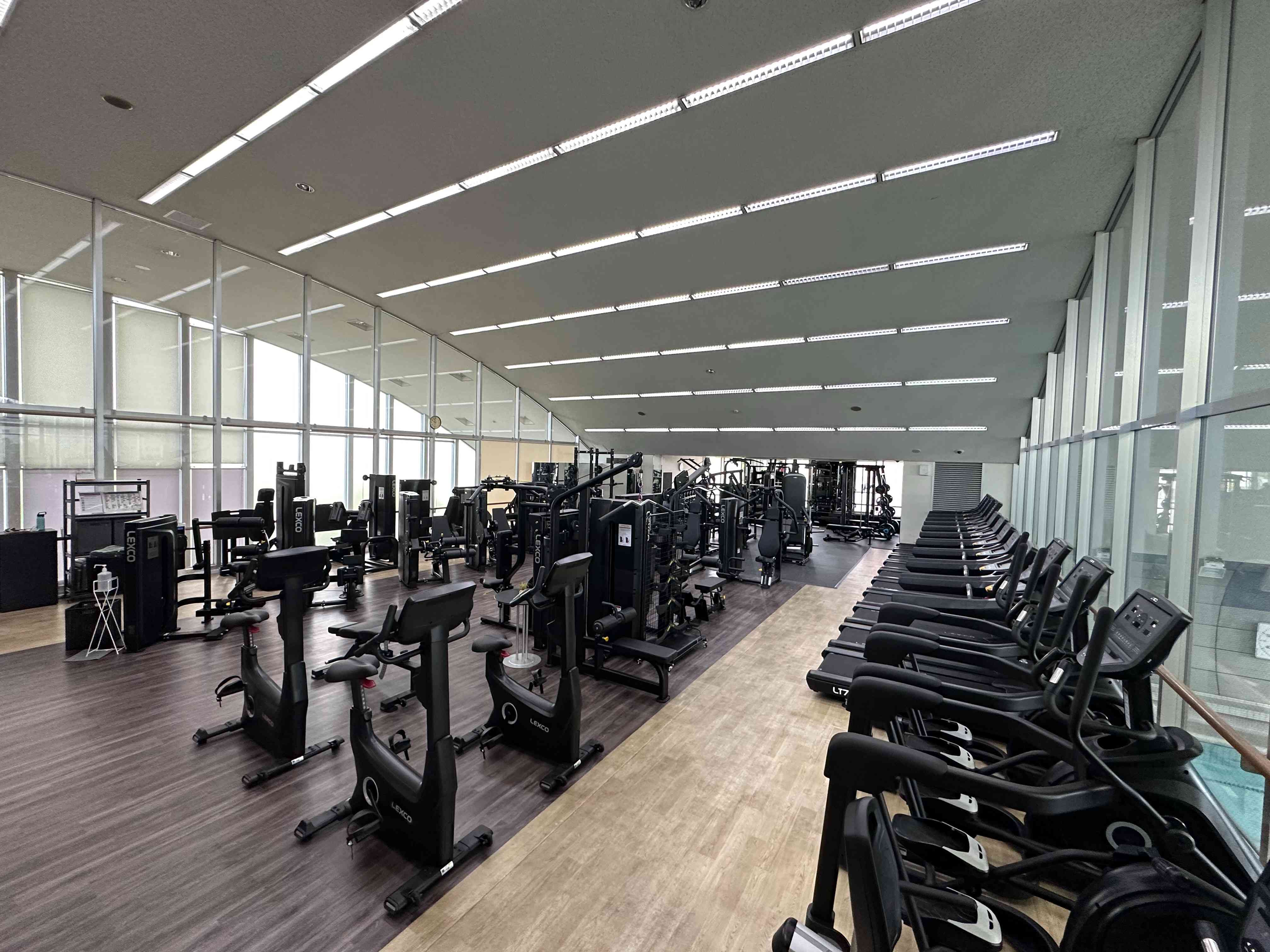 フィットネス&スパNASリバーシティ21 画像1